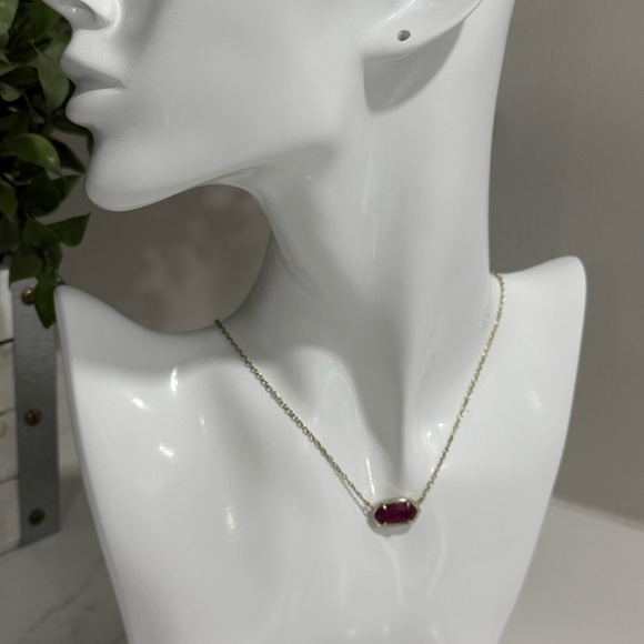 Kendra Scott Elisa Gold Chain Necklace Magenta stone 15-17” length w/ bag - Picture 3 of 6